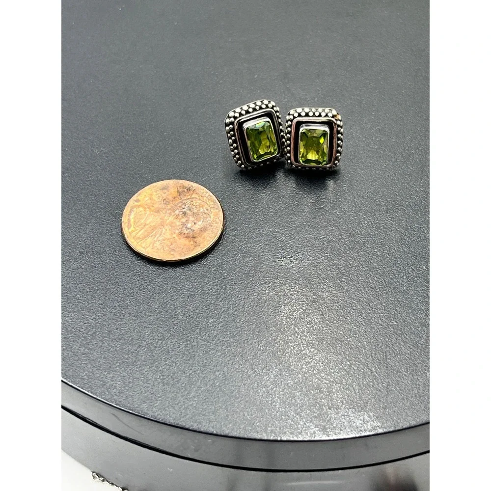 Sterling Silver 925Green Peridot CZ Square Bezel August Birthstone Stud earrings